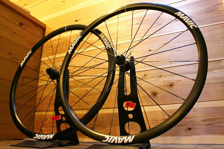 未使用 マヴィック MAVIC キシリウム ディスク KSYRIUM 30 DISC アルミ チューブレス ホイールセット シマノ12S/11S 【名古屋店】