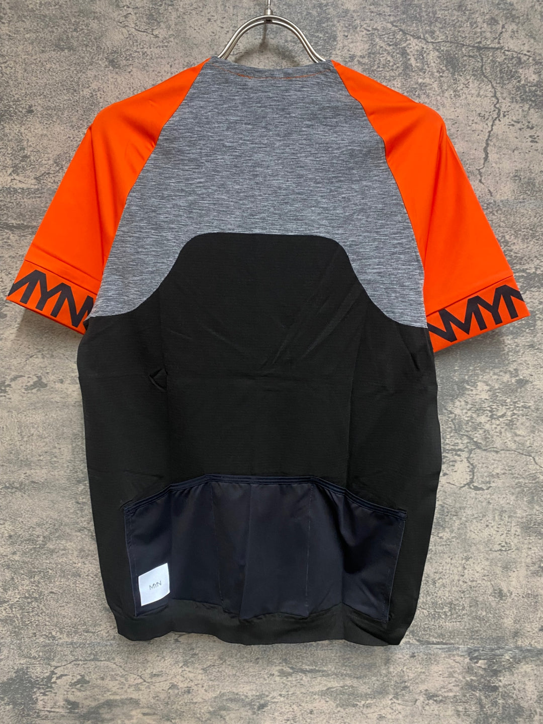 JS102 マイン MYN 半袖 サイクルジャージ オレンジ グレー 黒 L/XL 未使用