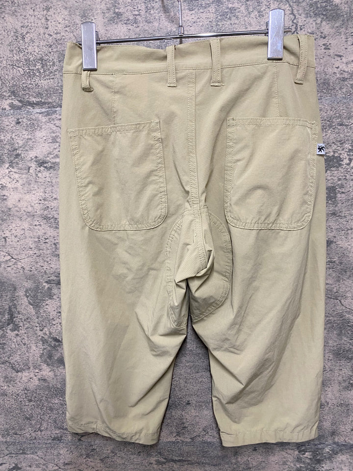 KA327 カペルミュール KAPELMUUR ハーフパンツ カーキ S 28-19inch