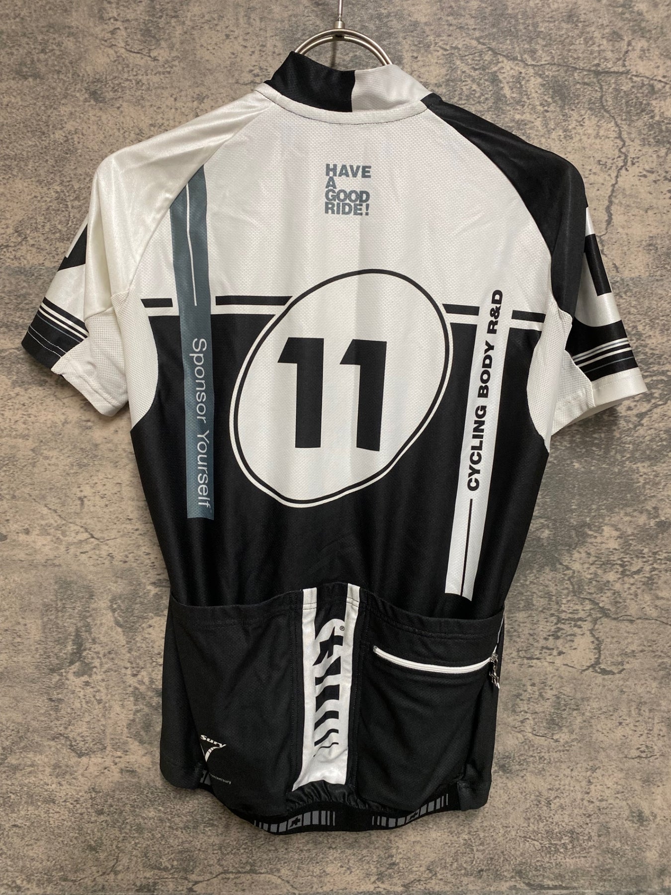 【24時間以内匿名配送】アソス メンズ 半袖 サイクルジャージ ハンドメイド M JS156 アソス ASSOS SIX DAYS 半袖 サイクルジャージ 白 黒 サイズ不明