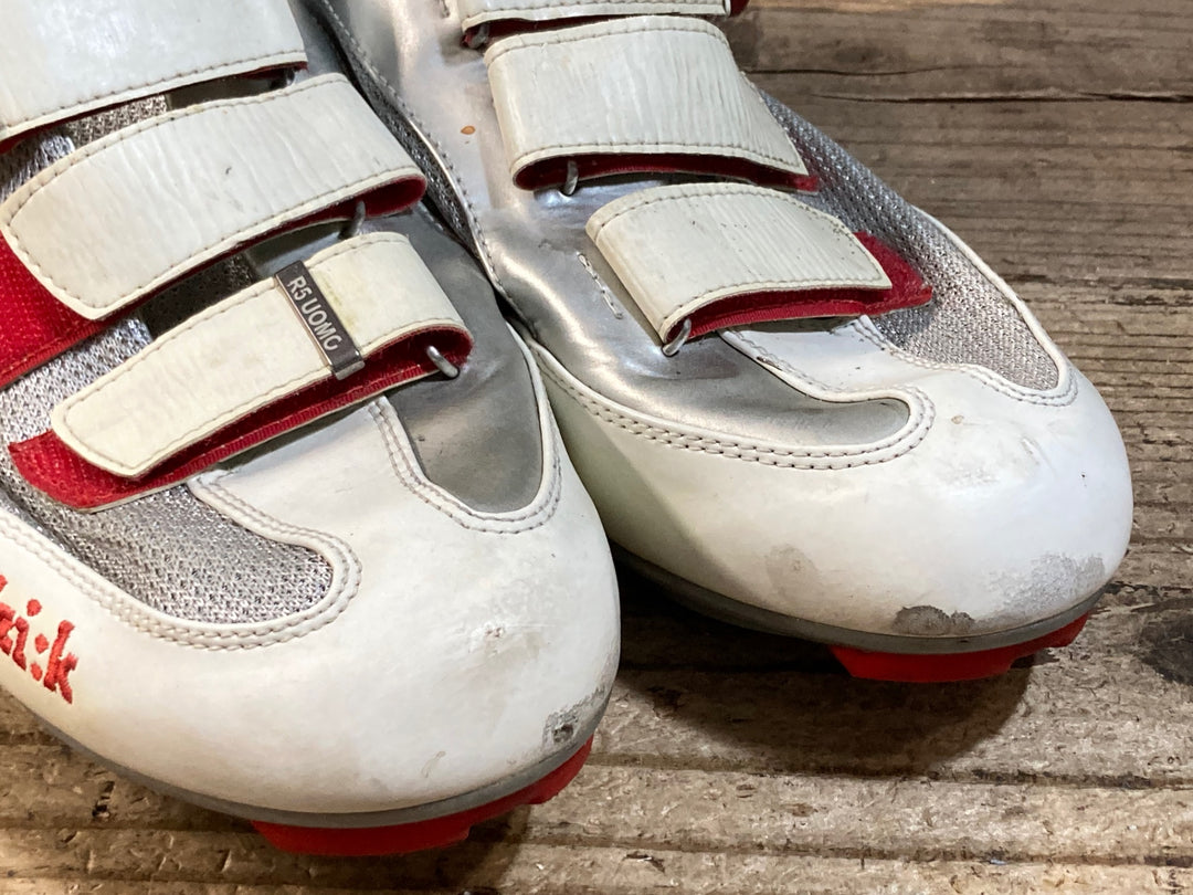 KD065 フィジーク fizik R5B UOMO ロードシューズ SPD-SL対応 インソール無し EU40.5相当