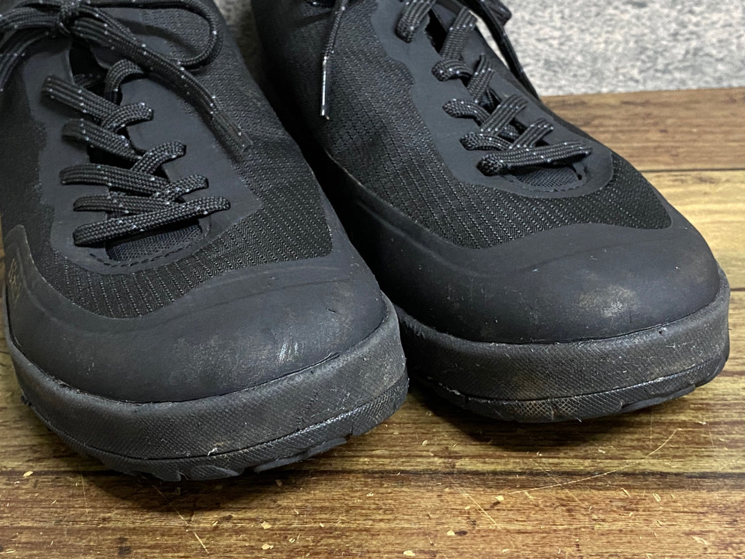 KC239 フィジーク fizik GRAVITA VERSOR FLAT SHOES フラットシューズ 黒 EU42.5