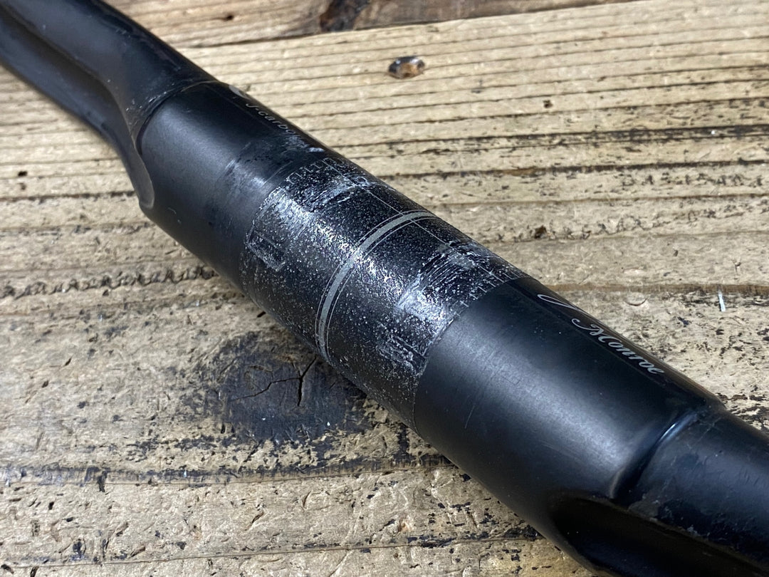 JZ748 ワンバイエス OnebyESU J-Carbon GRAND MONROE SL 380/400mm カーボン ドロップハンドル ※レバー固定部陥没の為ジャンク