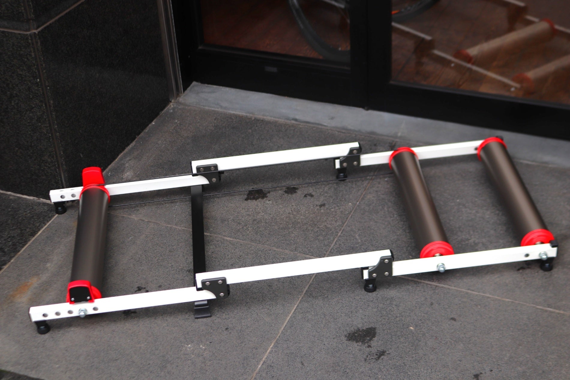 美品　MINOURA モッズローラー　フットステップ　フロントガード　ミノウラ 美品 MINOURA モッズローラー フットステップ フロントガード ミノウラ