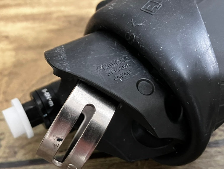 JW247 シマノ SHIMANO アルテグラ ULTEGRA ST-R8020 左 STIレバー 前期 油圧 ※固定クラックの為ジャンク