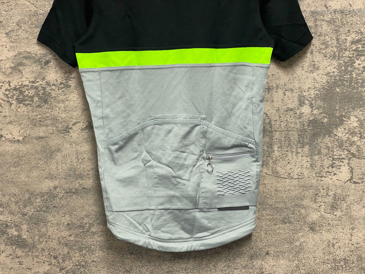JV230 ラファ Rapha CLUB JERSEY 半袖 サイクルジャージ 黒 グレー S