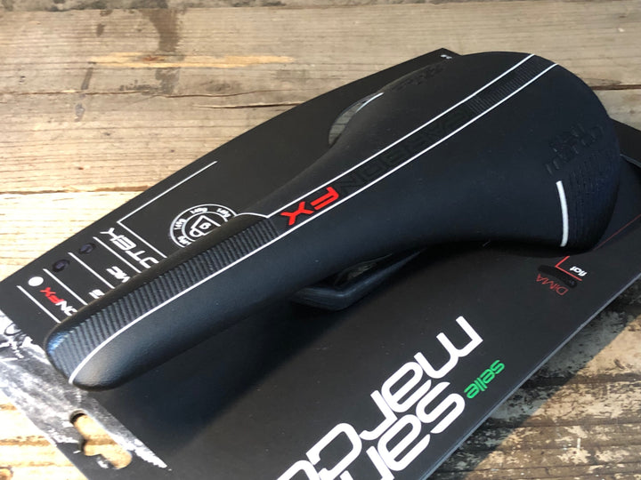 JR317 サンマルコ san marco Regale CARBON FX PROTEK サドル 黒 NARROW CARBON レール