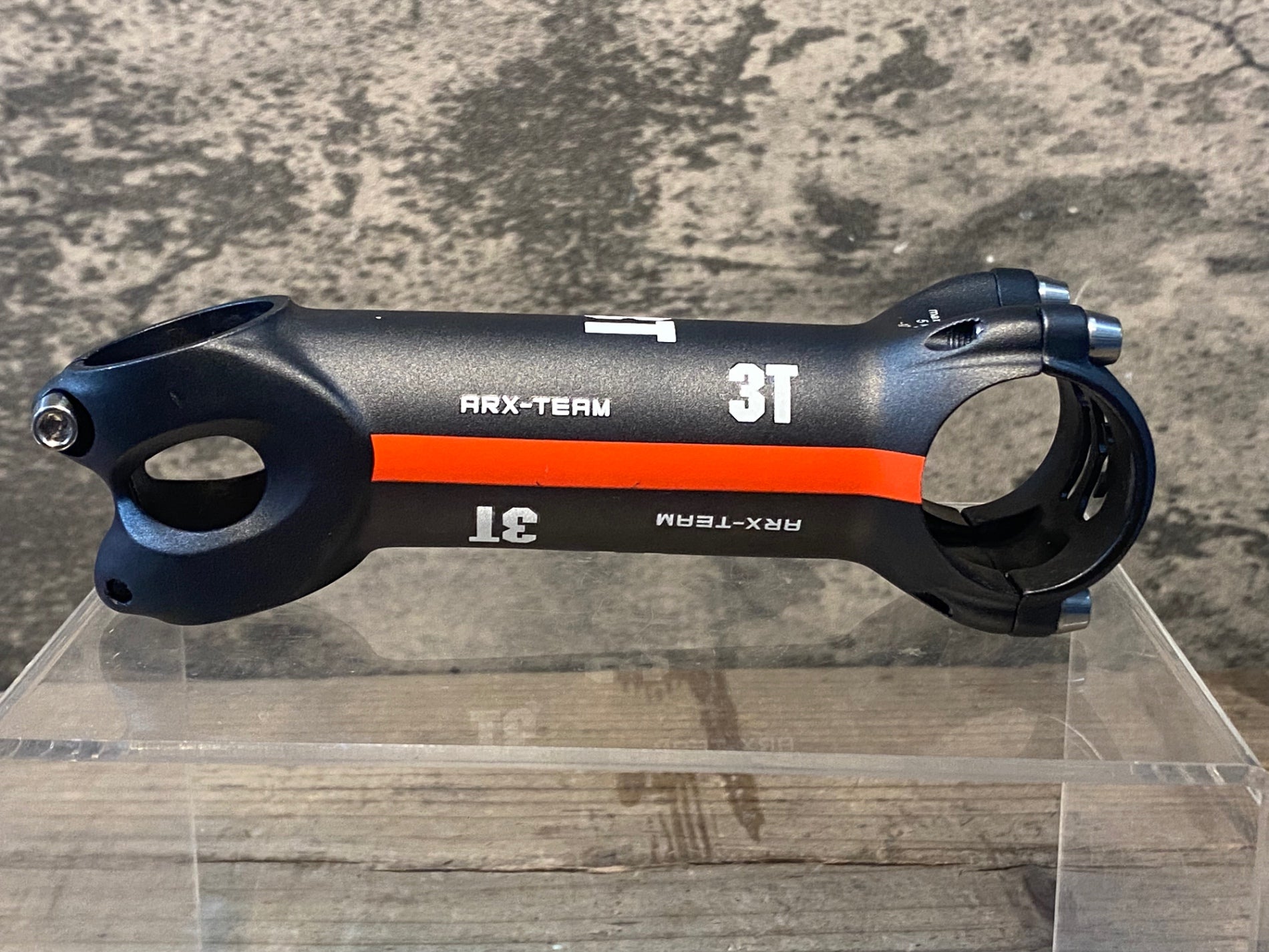 JL017 3T ARX-TEAM アルミ ステム 黒 赤 110mm Φ31.8 OS -17° – BICI