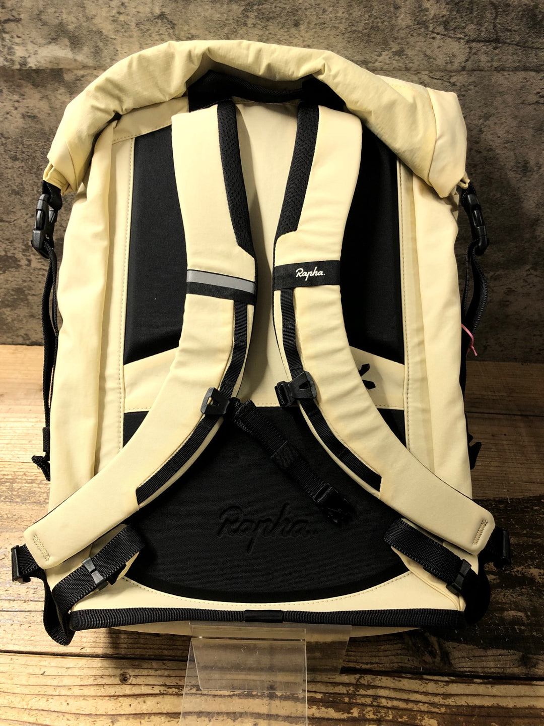 JZ627 ラファ Rapha BACKPACK 20L リュック バックパック SND