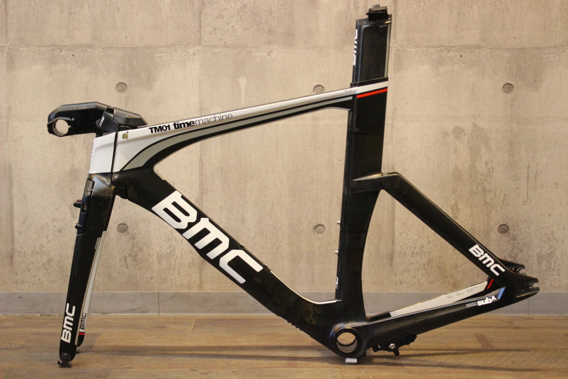 BMC タイムマシン TM01 TIMEMACHINE 2013 M-SHORTサイズ カーボン TT