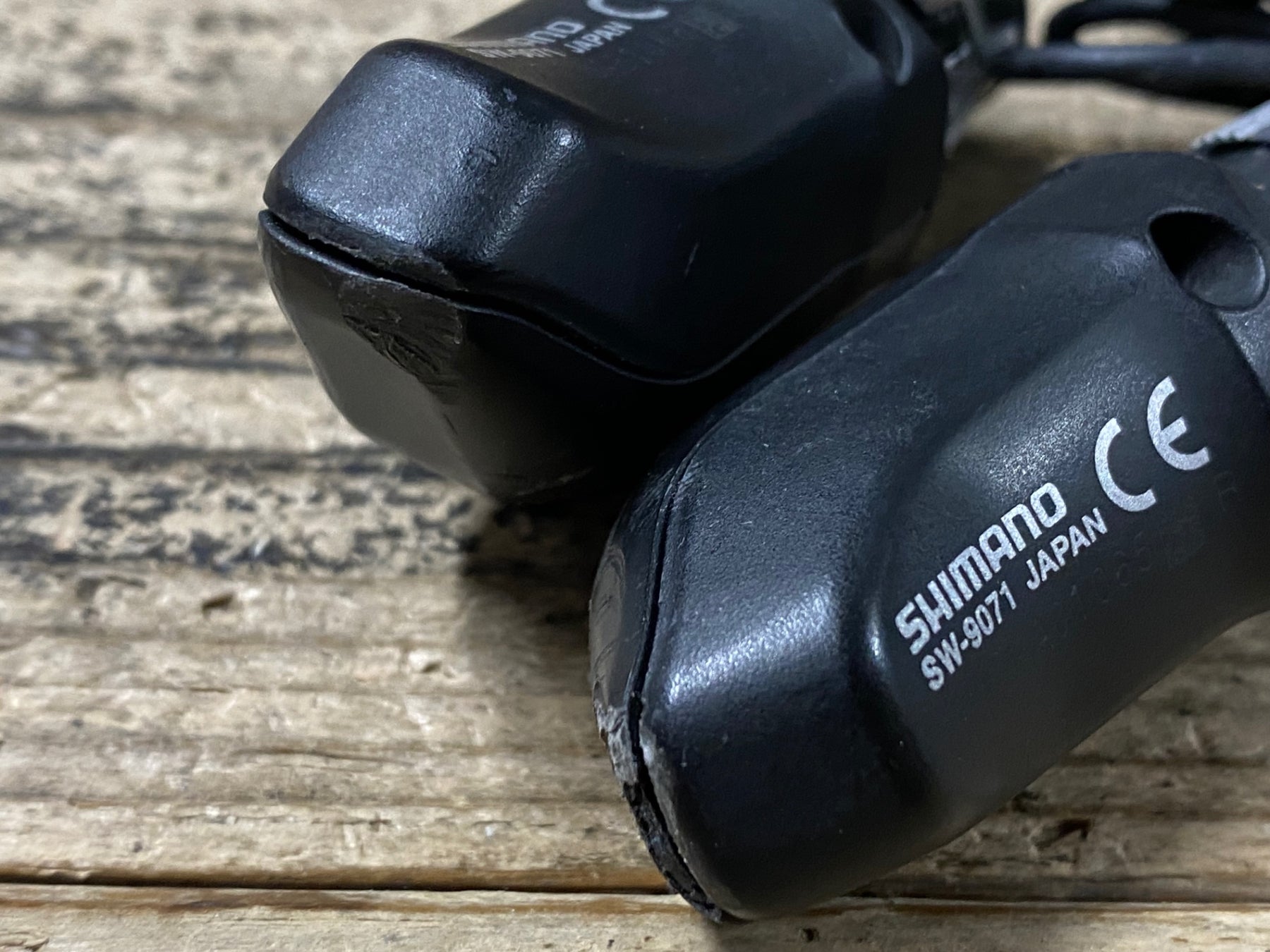 シマノ デュラエース SW-9071 TT di2 バーコン Shimano Di2 TT Remote