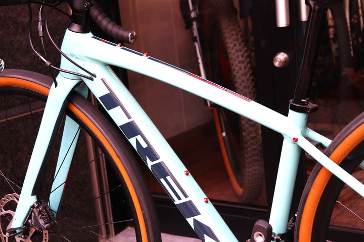 トレック TREK ドマーネ DOMANE AL4 DISC GEN3 2023モデル 44サイズ シマノ ティアグラ 4720 MIX 10S アルミ ロードバイク 【東京南麻布店】
