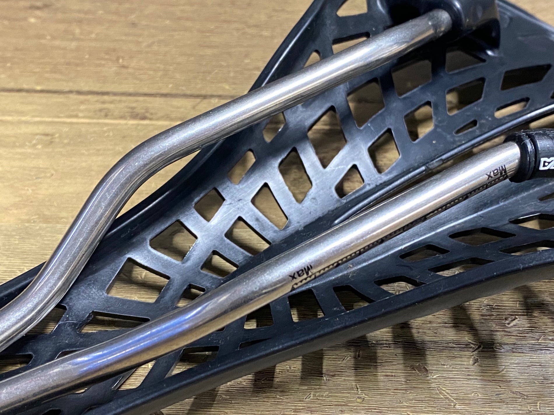 KJ917 タイオガ TIOGA SPYDER TWINTAIL サドル チタンレール – BICI