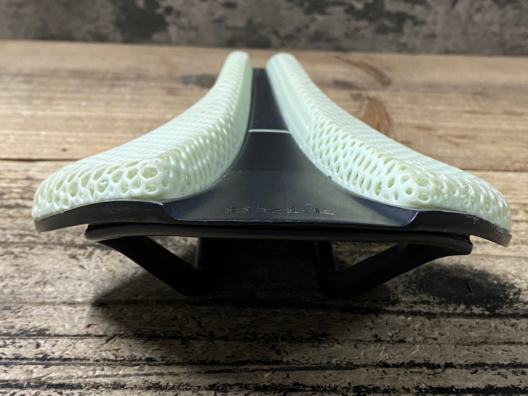 JU824 フィジーク fizik ANTARES VERSUS EVO 00 ADAPTIVE サドル カーボンレール