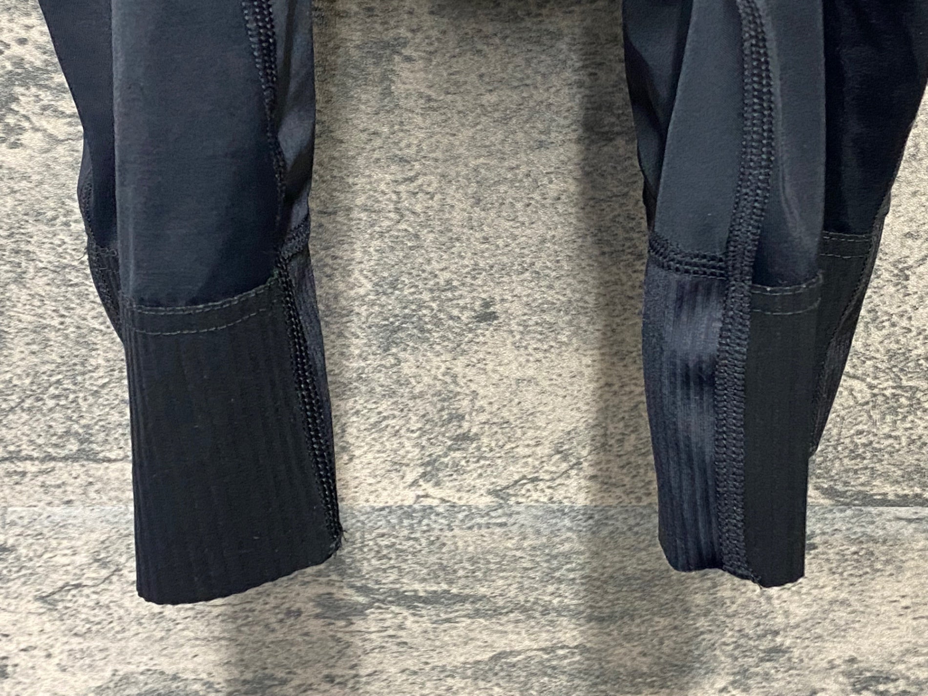 KG703 ドットアウト DOTOUT ビブショーツ 黒 L – BICI AMORE ONLINE STORE