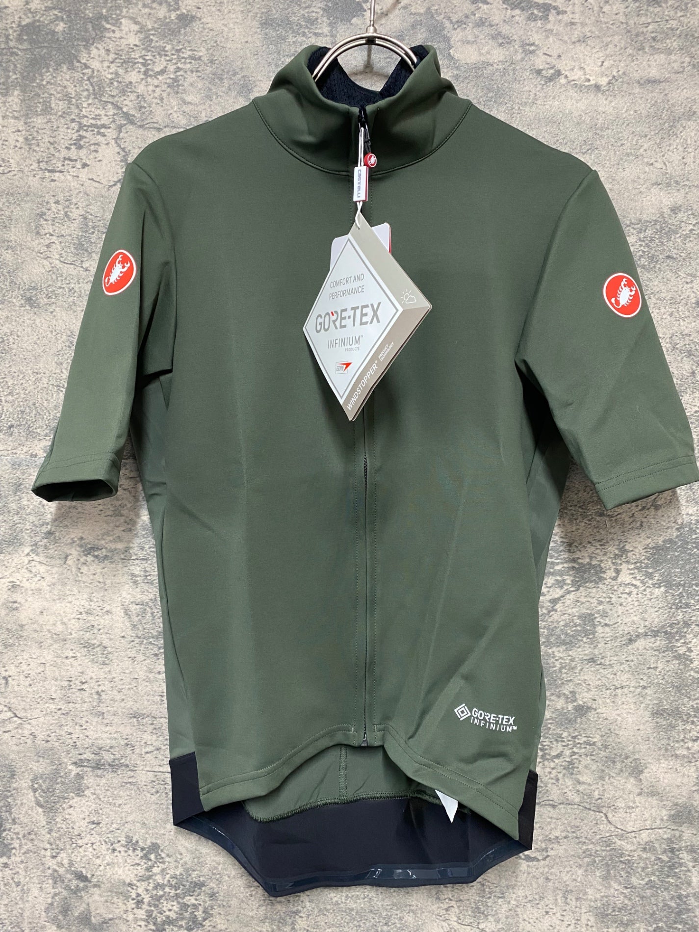 KD424 カステリ CASTELLI ロッソコルサ ROSSO CORSA PERFETTO RoS