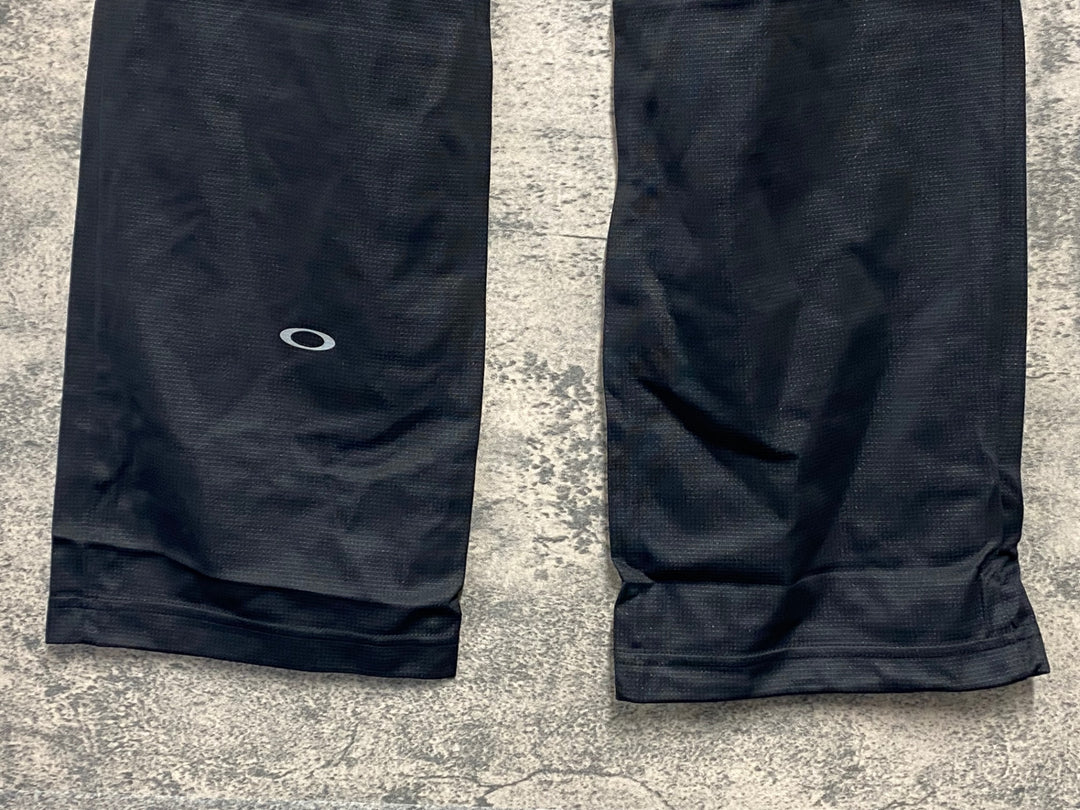 JV608 オークリー OAKLEY ロングパンツ 黒 XL