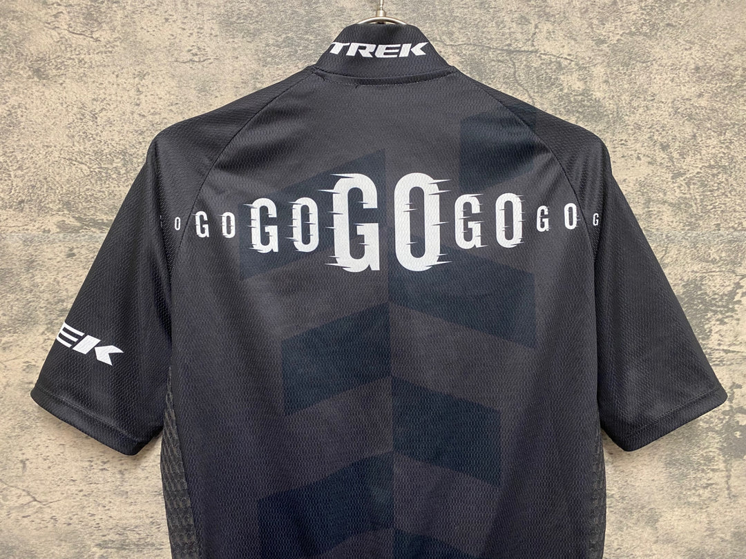 JR244 チャンピオンシステム Champion System 半袖 サイクルジャージ 黒 M TREK Emonda