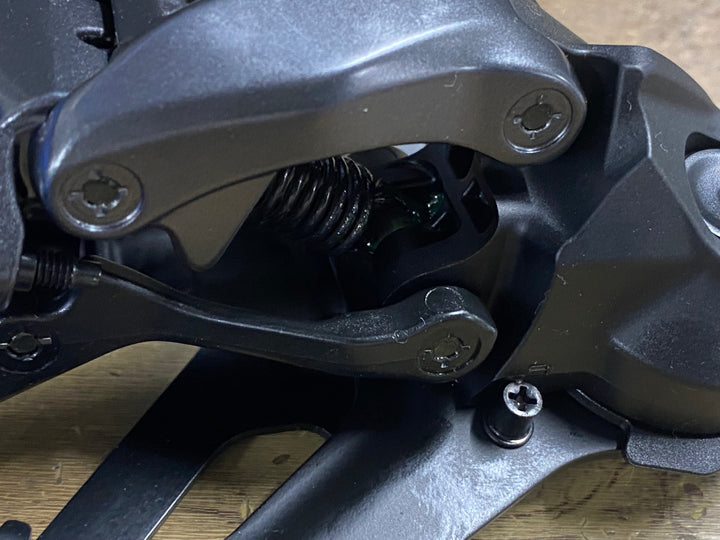 KO379 シマノ SHIMANO デオーレ DEORE XT RD-M8230 リアディレイラー 11S