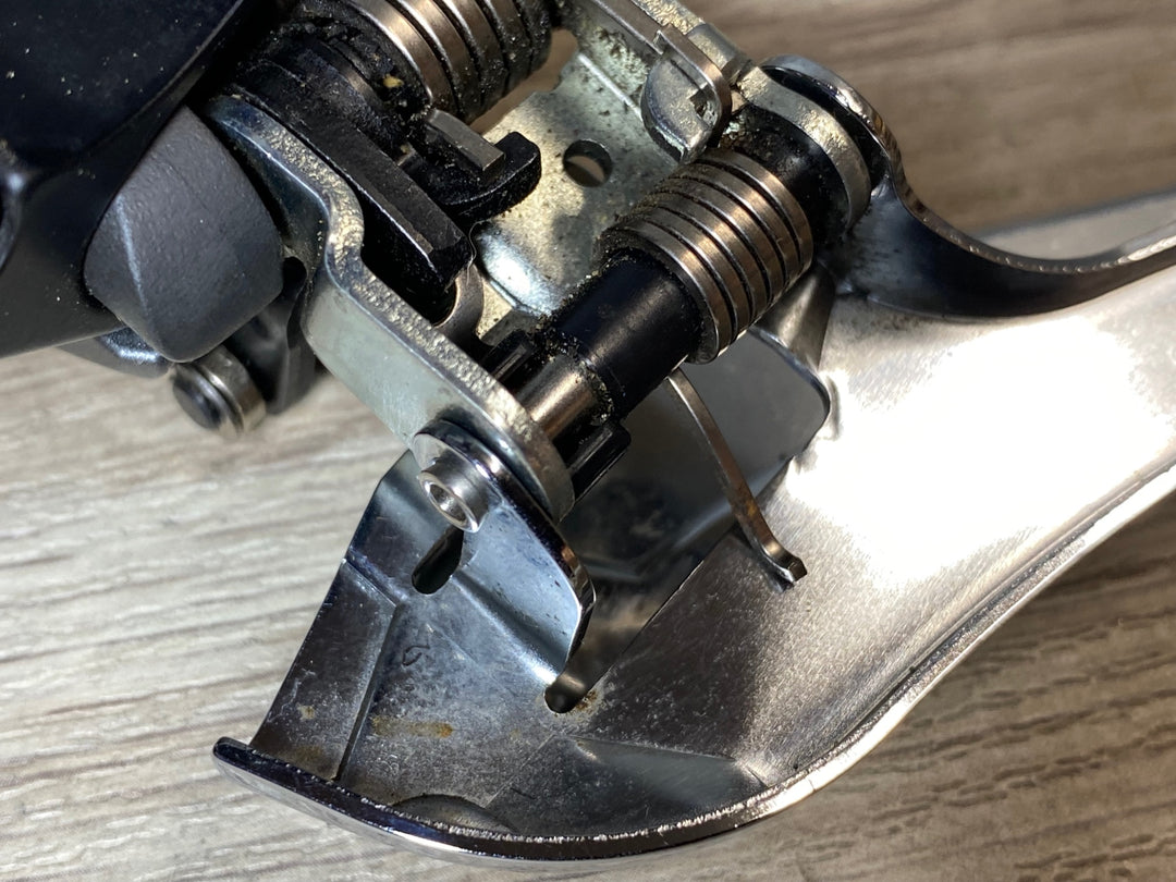JP600 シマノ SHIMANO GRX FD-RX815 フロントディレイラー 2S Di2 接続確認済 バンド付属 Φ34.9