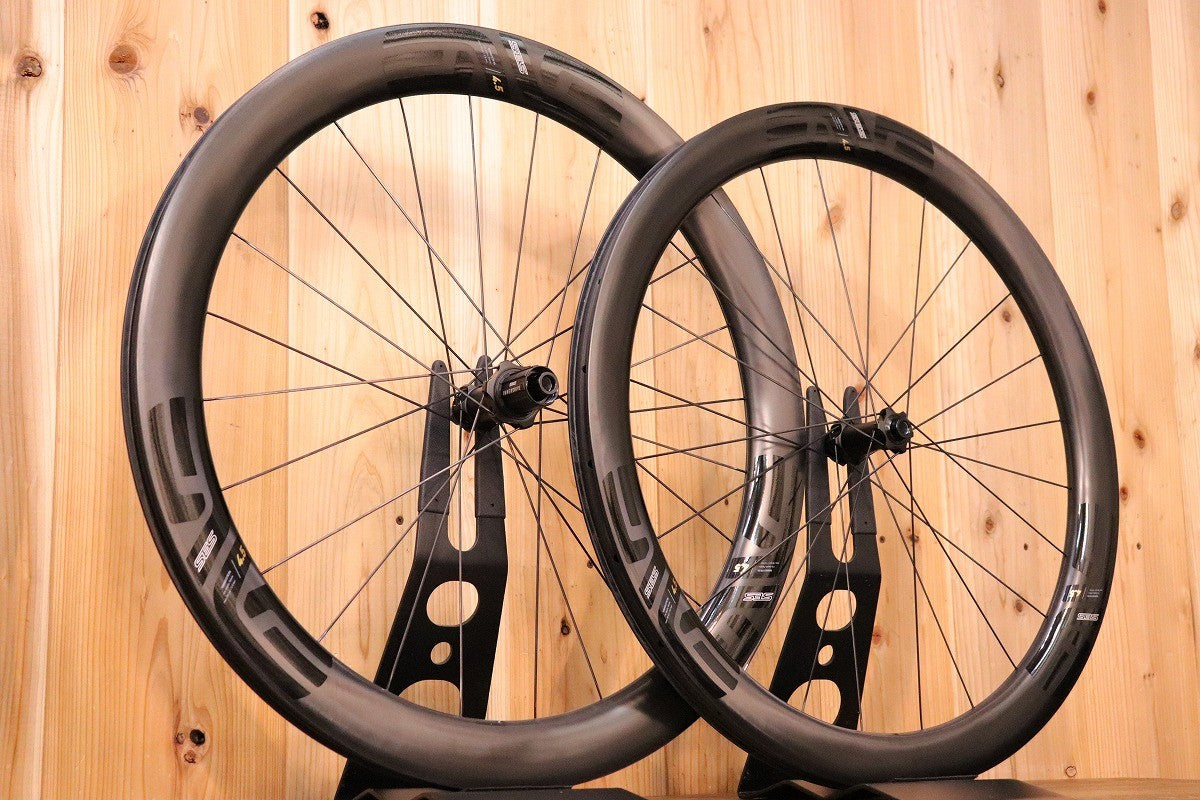 エンヴィ ENVE SES4.5 NEW STRAIGHT SPOKE カーボン チューブレスレディ ホイールセット シマノ11s/12s –  BICI AMORE ONLINE STORE