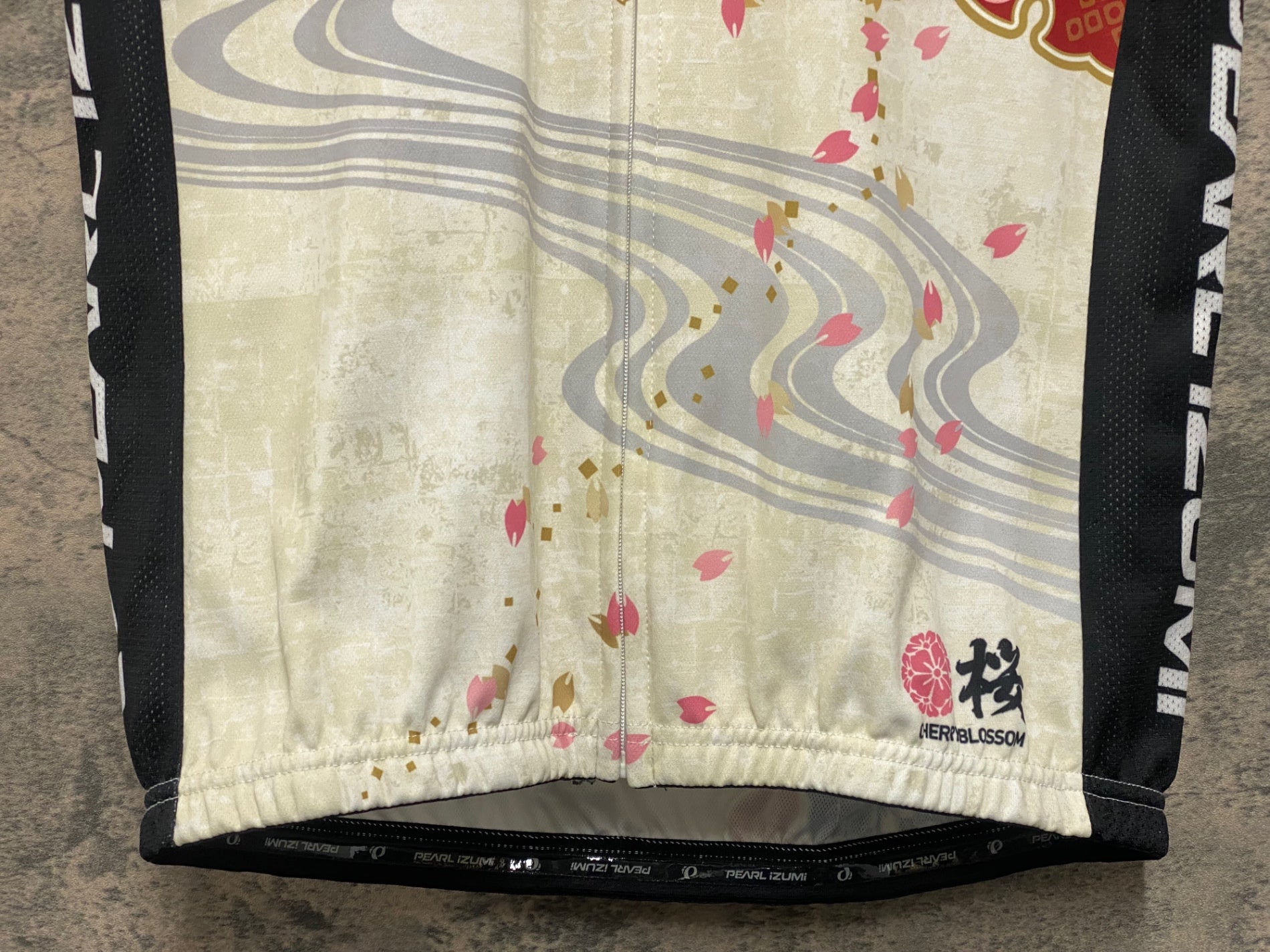 JU136 パールイズミ PEARL iZUMi 半袖 サイクルジャージ L 桜 総柄