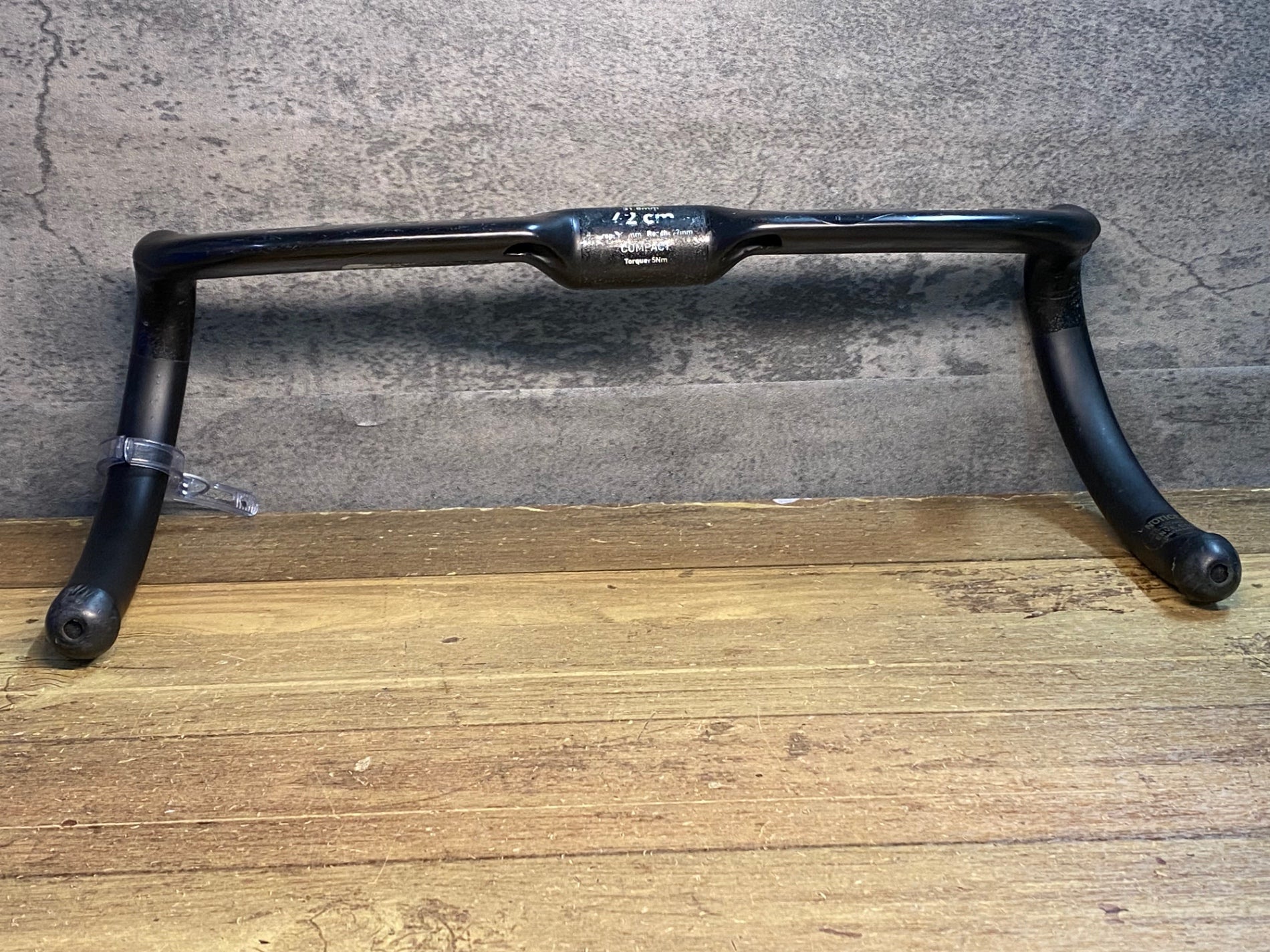 Enve ドロップハンドル 42 Enve ドロップハンドル 42 【公式通販】