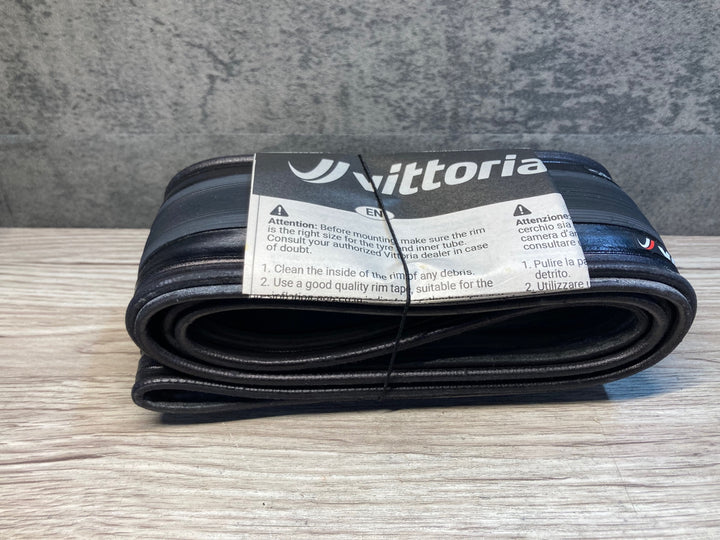 JK162 ヴィットリア vittoria コルサ CORSA GRAPHENE 2.0 チューブレスレディ タイヤ 700x25c 未使用