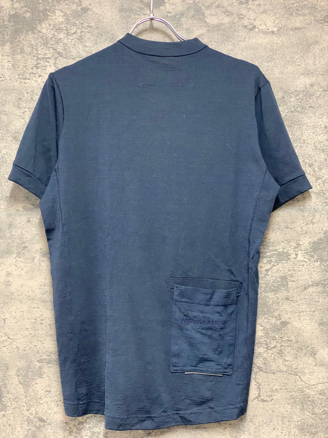 KI195 ラファ Rapha RAEBURN SHORT SLEEVE MERINO HENLEY 半袖 シャツ ネイビー M ※穴開きのためジャンク