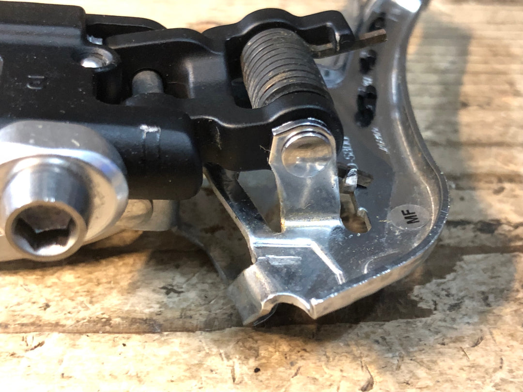 JV305 シマノ SHIMANO 105 FD-5800 フロントディレイラー 2S 直付け シルバー