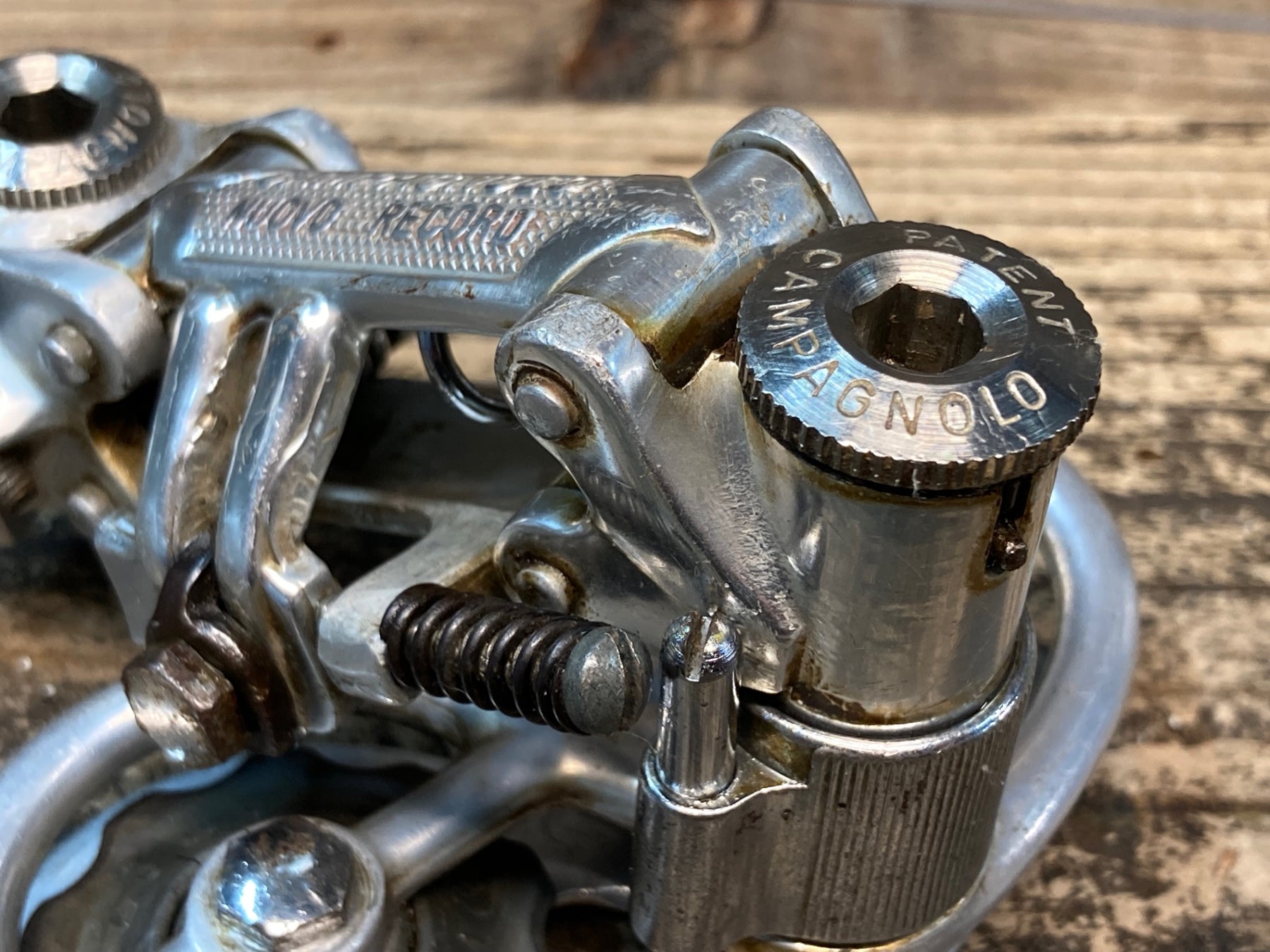 JB981 カンパニョーロ CAMPAGNOLO ヌーボレコード NUOVO RECORD リア