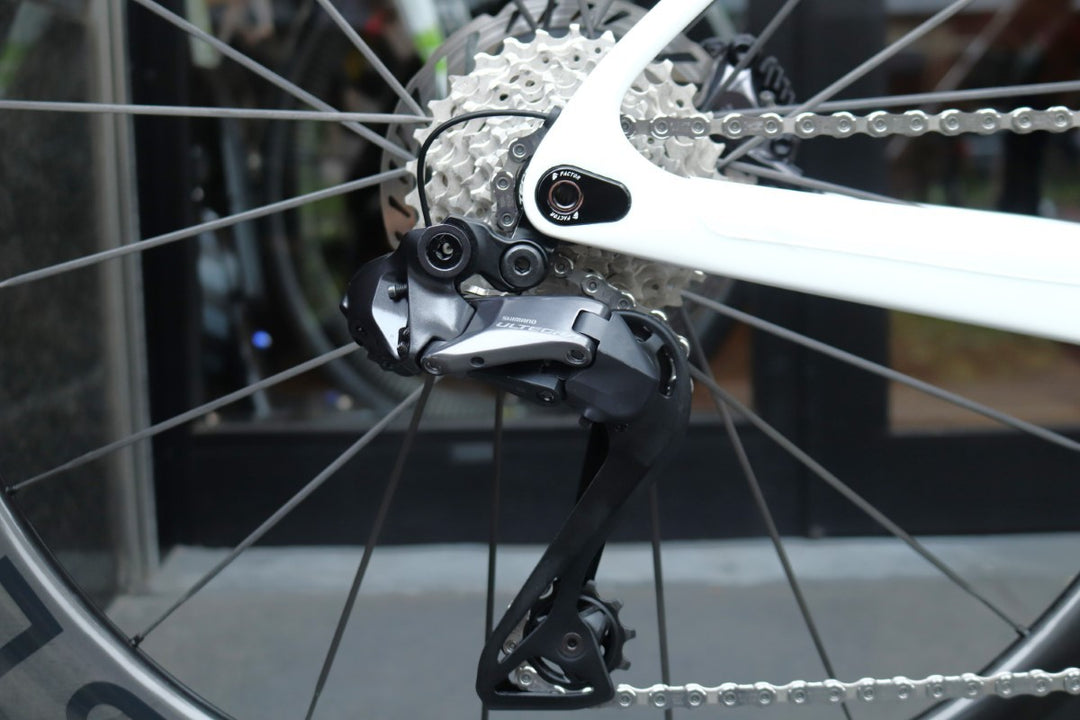 ファクター FACTOR オストロ OSTRO VAM 2.0 2024モデル 49サイズ シマノ アルテグラ R8170 Di2 12S カーボン ロードバイク 【東京南麻布店】