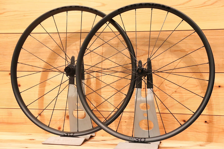 ボントレガー BONTRAGER パラダイム PARADIGM PRO 30 シマノ 12/11S クリンチャー チューブレス カーボン ホイールセット 29C 【千葉店】