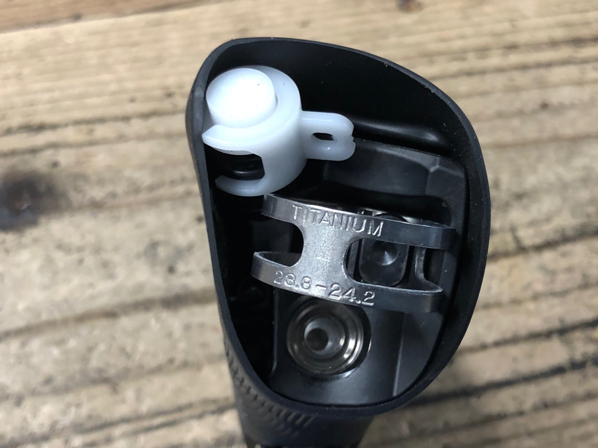 KF666 シマノ SHIMANO デュラエース DURA-ACE ST-R9270-R 12S Di2 電動