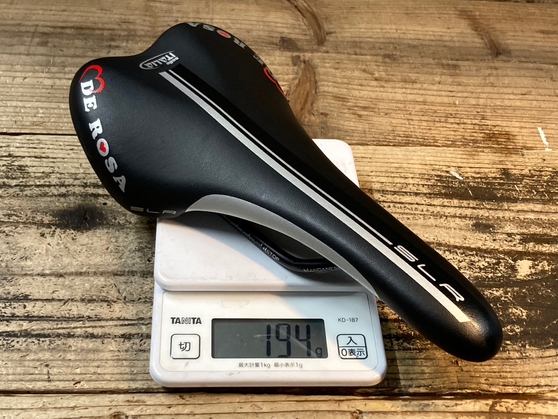 JV872 セライタリア selle italia SLR DE ROSA サドル 黒 132mm
