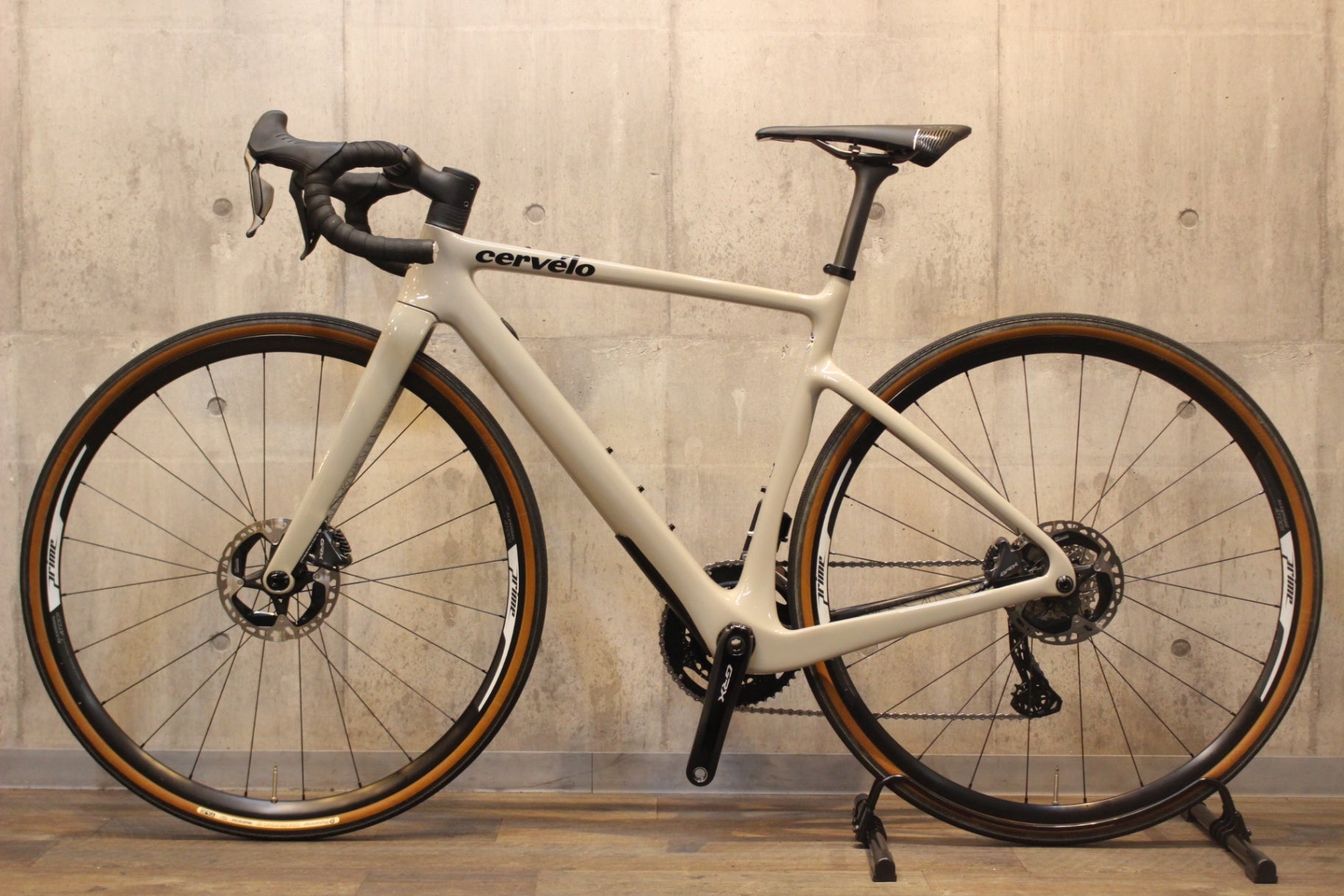 サーヴェロCervelo S5 サイズ51 カーボンホイール　パワーメーター付き Cervelo ( サーベロ ) ロードバイク S5 DISC ULT R8020 グレー