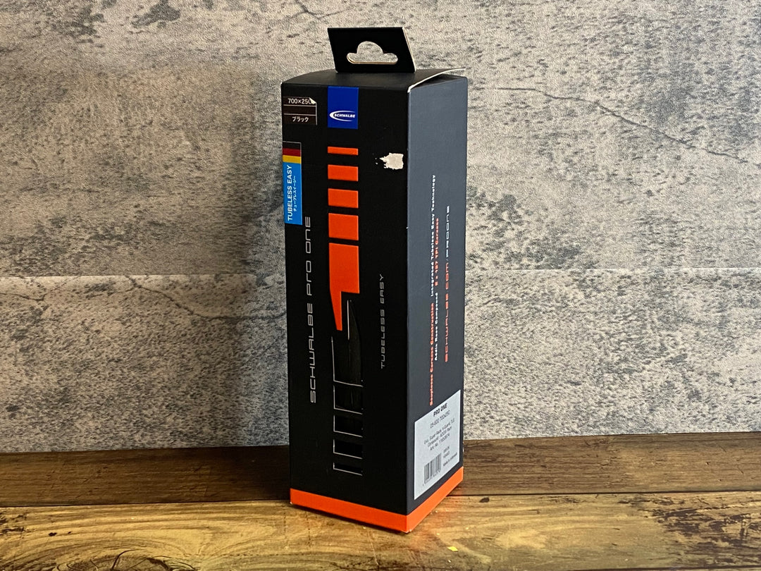 JT729 シュワルベ SCHWALBE PRO ONE TUBELESS EASY チューブレスタイヤ 700x25C 黒 未使用