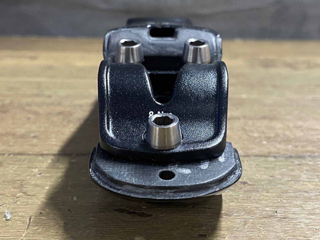 KB067 3T INTEGRA LTD カーボン ステム 110mm -10° GARMINマウント セット