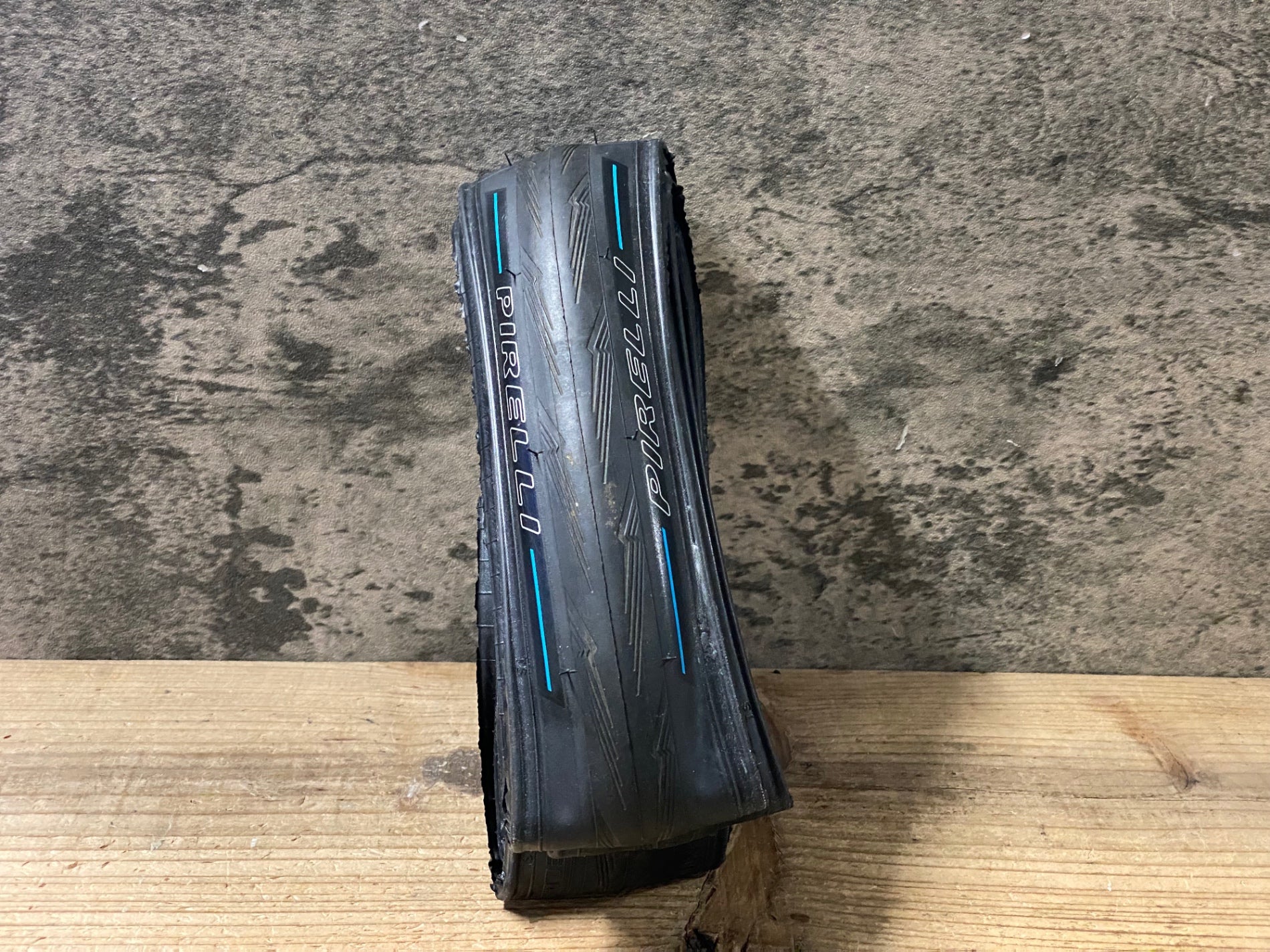 KO513 ピレリ PIRELLI P-ZERO VELO 4S TS クリンチャー タイヤ 700x25c