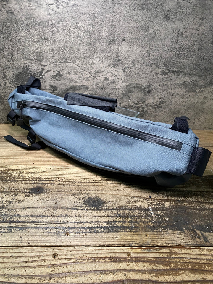 JP785 フェアウェザー FAIRWEATHER INDUSTRIAL フレームバッグ 紺