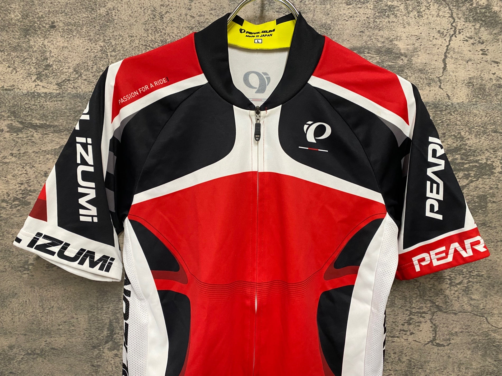 JP880 パールイズミ PEARL iZUMi 半袖 サイクルジャージ L 黒白赤