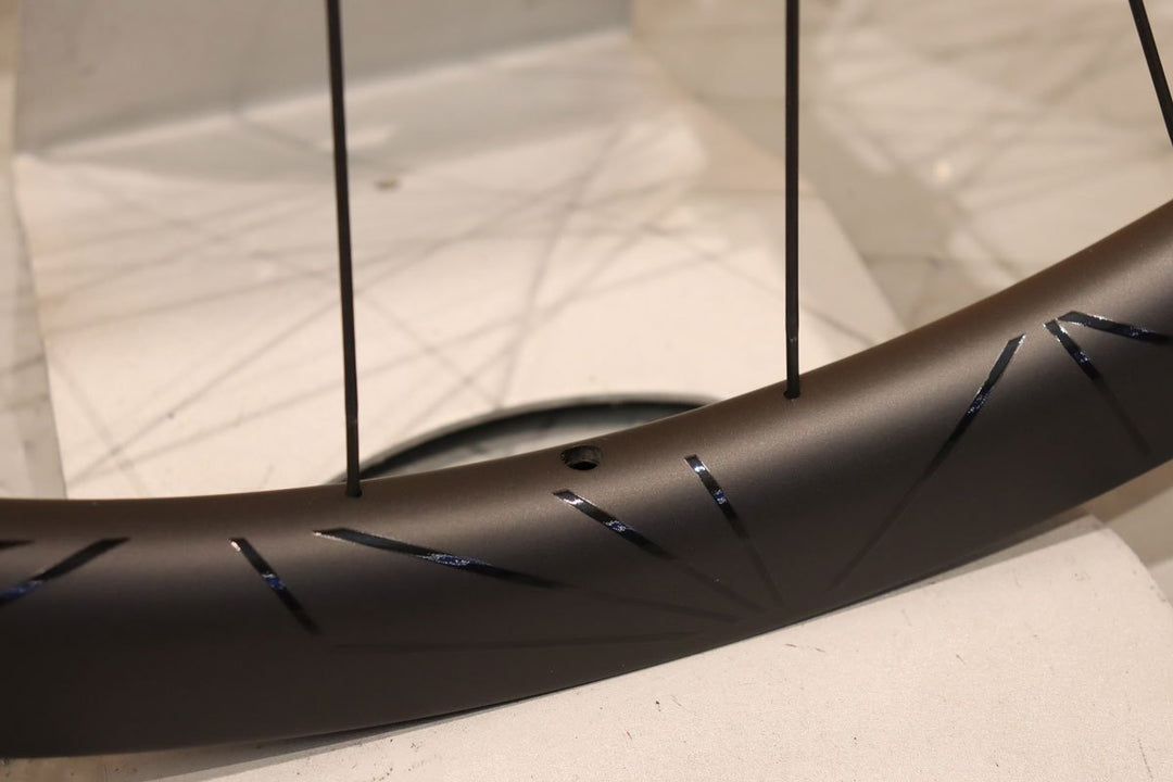 トーケン TOKEN ヴェントス VENTOUS DISC PRIME カーボン ディスク ホイールセット シマノ11s 未使用品 【千葉店】