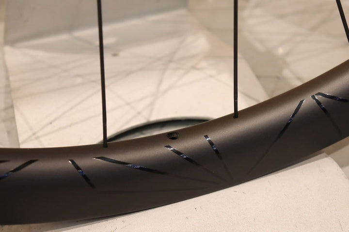 トーケン TOKEN ヴェントス VENTOUS DISC PRIME カーボン ディスク ホイールセット シマノ11s 未使用品 【千葉店】