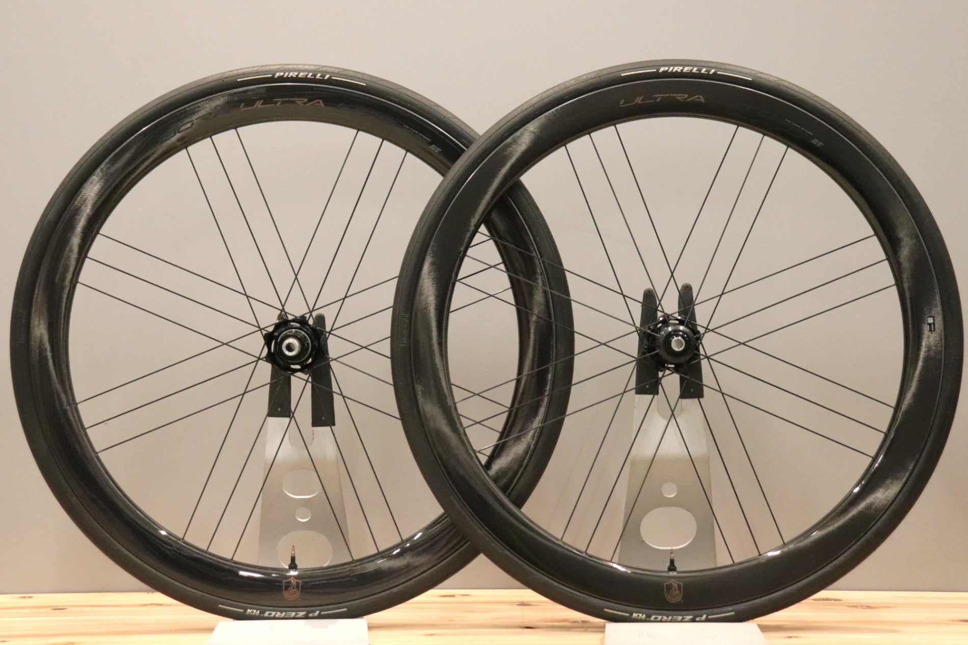 カンパニョーロ CAMPAGNOLO ボーラ ウルトラ BORA ULTRA WTO 45 DB