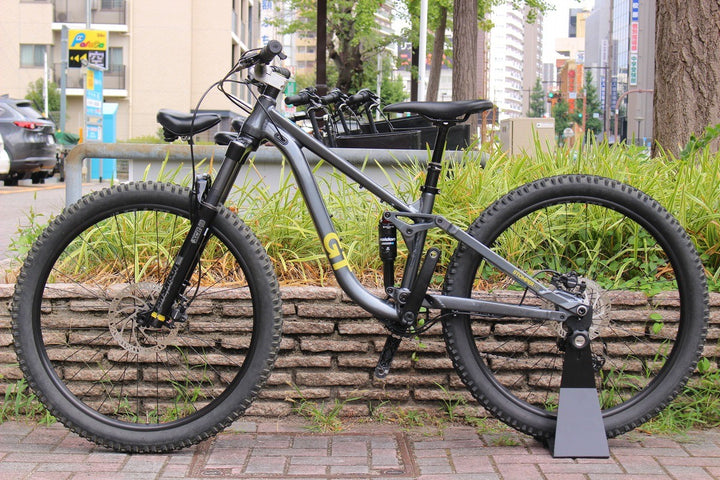 ジーティー GT ストンパー STOMPER FS 2023 デオーレ 10S アルミ フルサス ジュニア マウンテンバイク MTB 26インチ 【名古屋店】