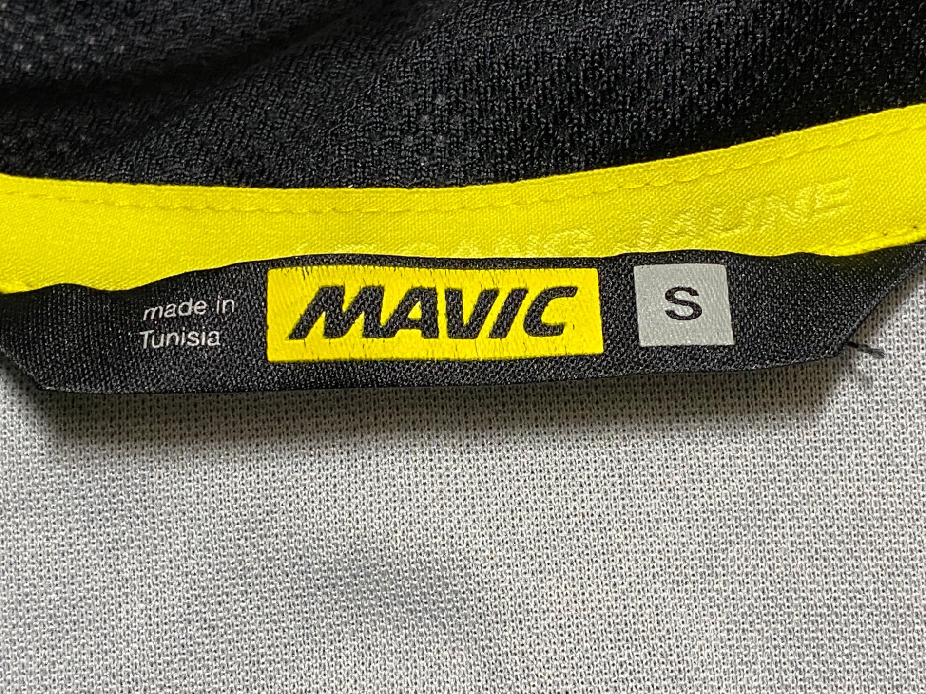 マビック　mavic サイクルジャージセットセット売り　 黒/黄色　バラ売り不可 KD564 マヴィック MAVIC 半袖 サイクルジャージ 黒 S – BICI AMORE