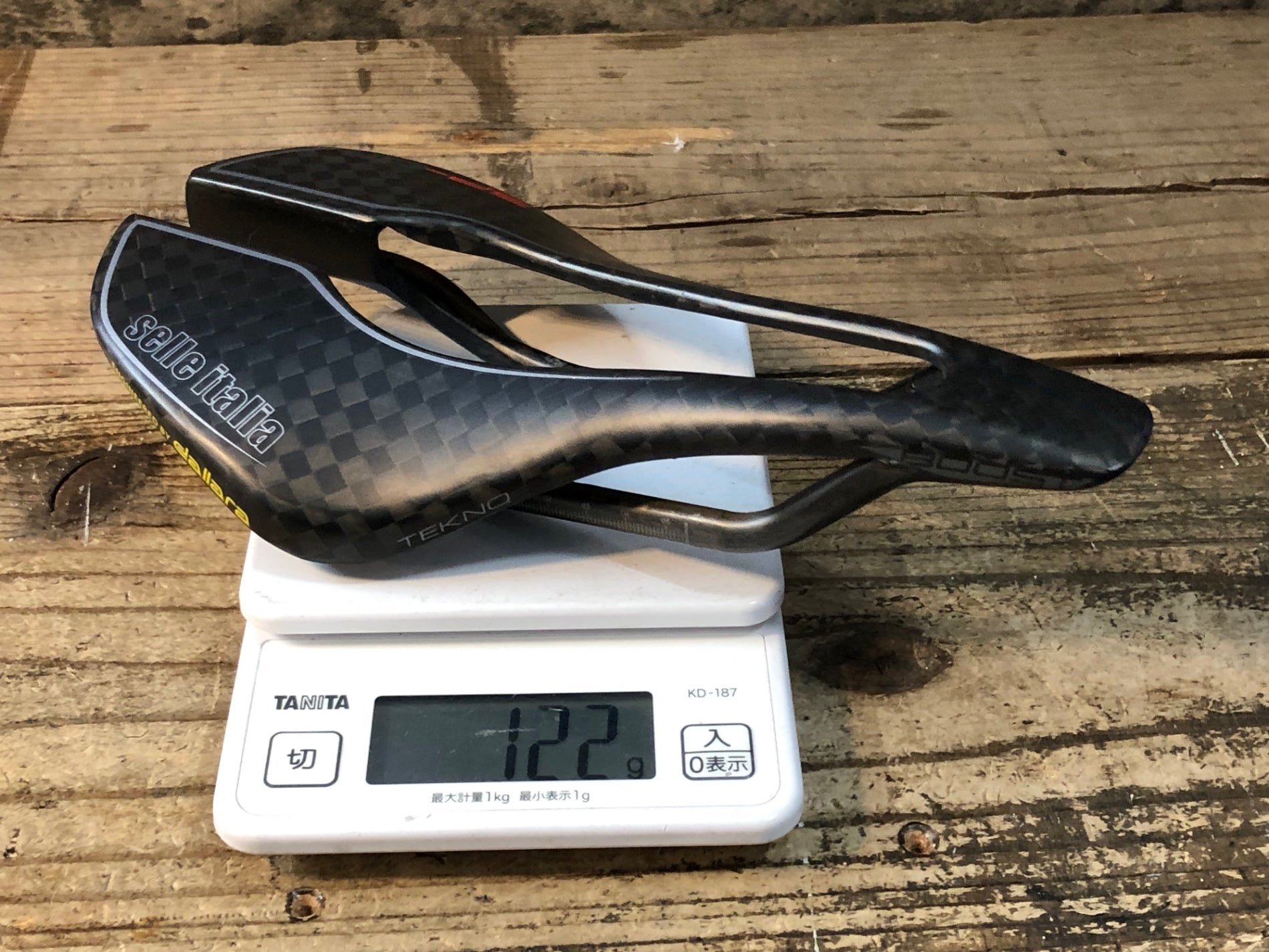 JW671 セライタリア selle italia SP-01 TEKNO SUPERFLOW BOOST S3
