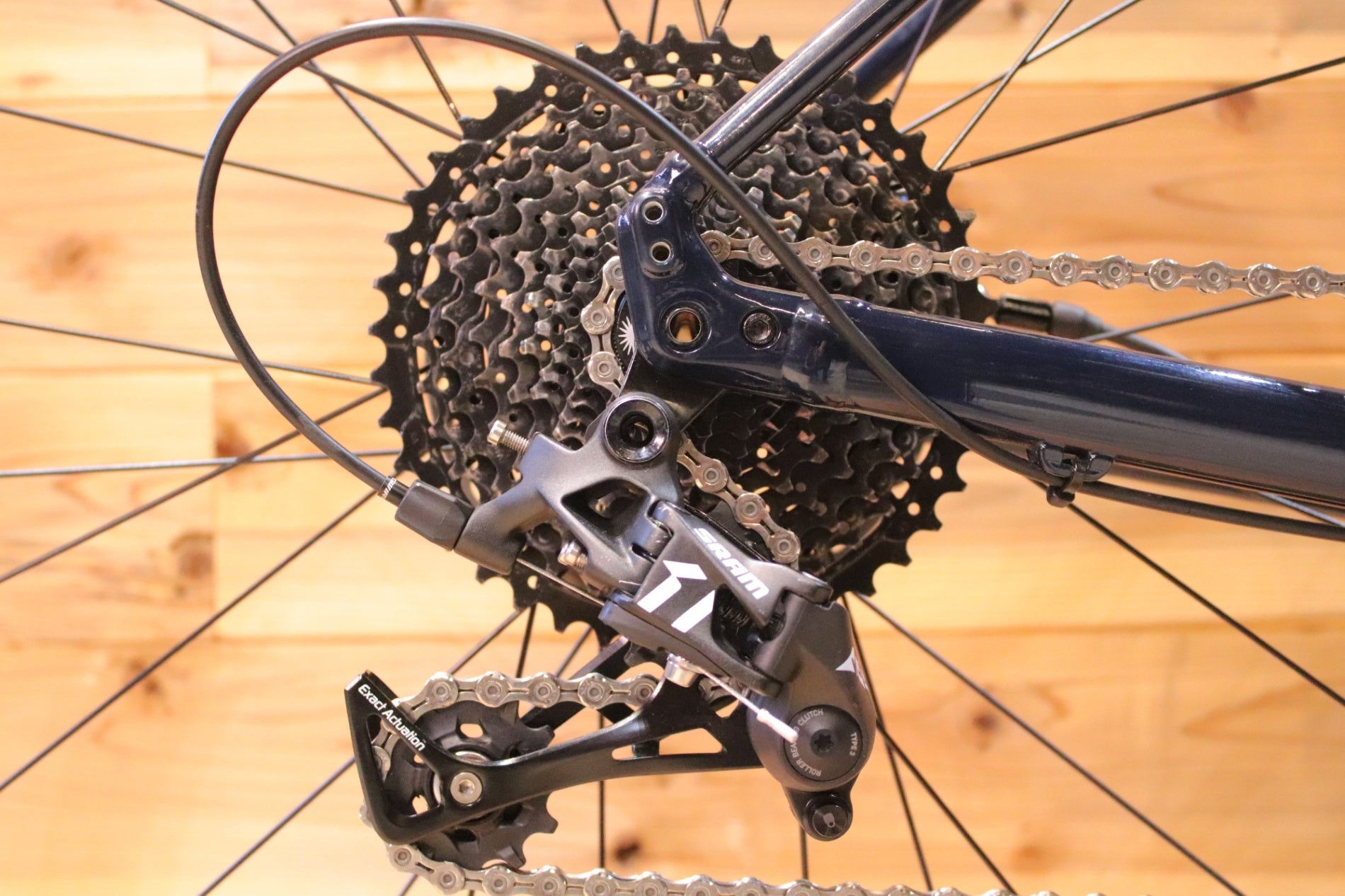 スペシャライズド SPECIALIZED ディヴァ―ジュ DIVERGE E5 COMP DISC