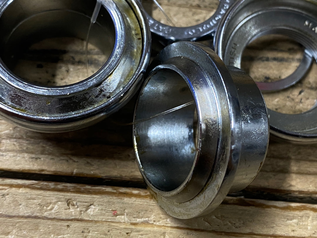 KO489 カンパニョーロ CAMPAGNOLO レコード Record 1"x24tpi-BRITISH ヘッドセット ヘッドパーツ ※グリス汚れ