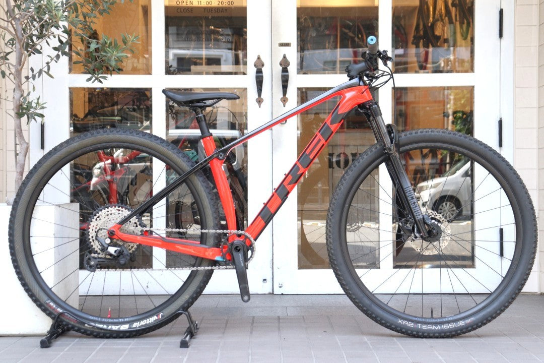 トレック TREK プロキャリバー PROCALIBVER 9.5 Gen2 2022モデル Mサイズ シマノ デオーレ M6100 MIX 12S カーボン ハードテイル MTB 【横浜店】